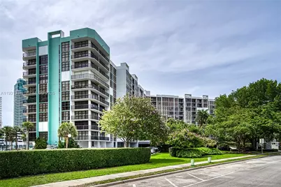 400 Leslie Dr #305, Hallandale Beach, FL 33009 - Photo 41