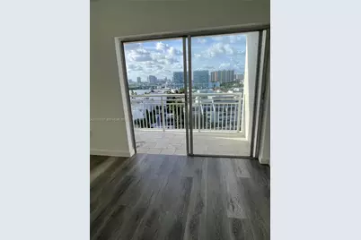 400 Kings Point Dr #1131, Sunny Isles Beach, FL 33160 - Photo 27