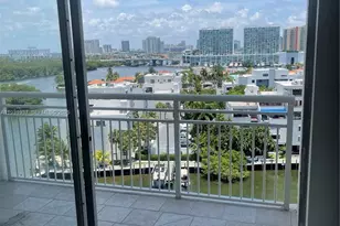 400 Kings Point Dr, Sunny Isles Beach, FL 33160 - Photo 19