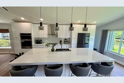 388 Carrington Dr #0, Weston, FL 33326 - Photo 13