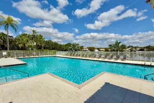 388 Carrington Dr, Weston, FL 33326 - Photo 27
