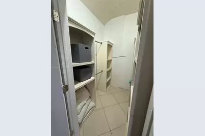 318 SW 15th St #1, Dania Beach, FL 33004 - Photo 23