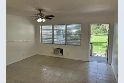 306 Norwich M #306, West Palm Beach, FL 33417 - Photo 11