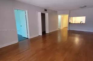 4321 NW 9th Ave, Deerfield Beach, FL 33064 - Photo 9