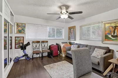 1051 W Tropical Way, Plantation, FL 33317 - Photo 27