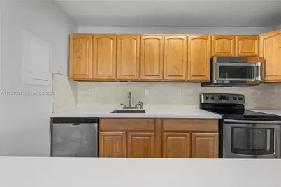 455 S Pine Island Rd #307C, Plantation, FL 33324 - Photo 19