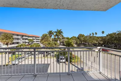 455 S Pine Island Rd #307C, Plantation, FL 33324 - Photo 27