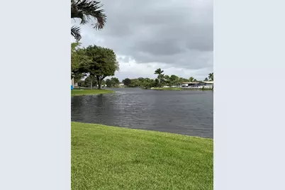 2301 NW 96th Ter #16D, Pembroke Pines, FL 33024 - Photo 13