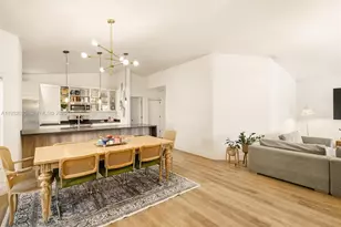 10246 NW 57th Terrace, Doral, FL 33178 - Photo 15