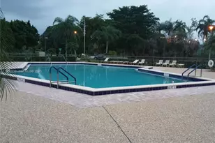 1301 SW 142nd Ave, Pembroke Pines, FL 33027 - Photo 11