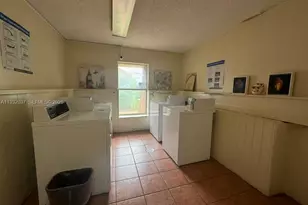 3670 Inverrary Dr, Lauderhill, FL 33319 - Photo 23