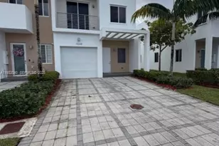 10248 NW 71st Terrace, Doral, FL 33178 - Photo 1