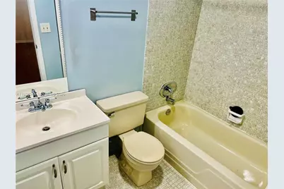 1021 Mockingbird Ln #215, Plantation, FL 33324 - Photo 15