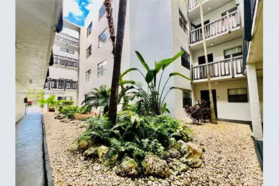 1021 Mockingbird Ln #215, Plantation, FL 33324 - Photo 37