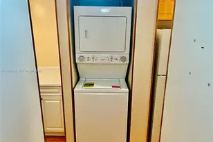 1021 Mockingbird Ln, Plantation, FL 33324 - Photo 15