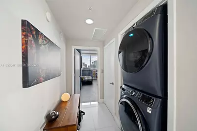 244 Biscayne Blvd #4608, Miami, FL 33132 - Photo 21