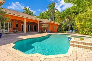 11825 S Mitchell Manor Cir, Pinecrest, FL 33156 - Photo 49
