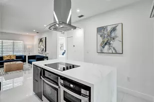 210 NE 85th St, El Portal, FL 33138 - Photo 9