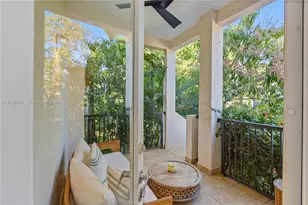 737 Alhambra Cir, Coral Gables, FL 33134 - Photo 37