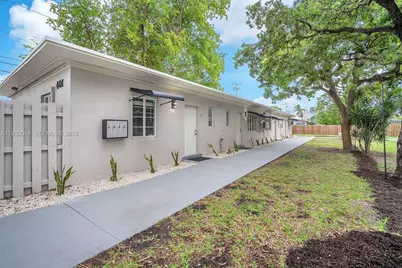 401 SE 14th Ct #3, Fort Lauderdale, FL 33316 - Photo 11