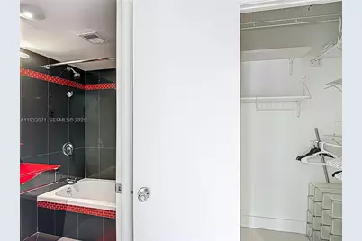 2801 NE 183rd St #1504W, Aventura, FL 33160 - Photo 33