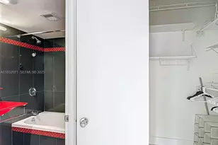 2801 NE 183rd St, Aventura, FL 33160 - Photo 33