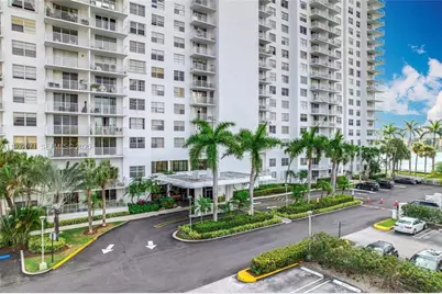 2801 NE 183rd St #1504W, Aventura, FL 33160 - Photo 11