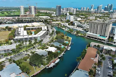 450 Paradise Isle Blvd #302, Hallandale Beach, FL 33009 - Photo 49