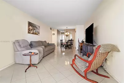 450 Paradise Isle Blvd #302, Hallandale Beach, FL 33009 - Photo 9