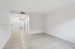 101 Ocean Ln Dr, Key Biscayne, FL 33149 - Photo 11