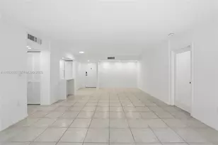 101 Ocean Ln Dr, Key Biscayne, FL 33149 - Photo 9