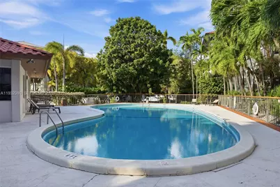 101 Ocean Lane Dr #108, Key Biscayne, FL 33149 - Photo 25