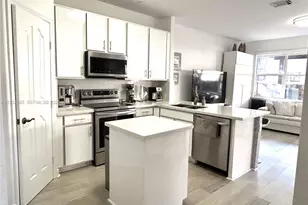 11562 NW 80th St, Doral, FL 33178 - Photo 11