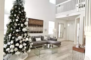 11562 NW 80th St, Doral, FL 33178 - Photo 5