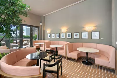 11 NE 6th St #2005, Miami, FL 33132 - Photo 39