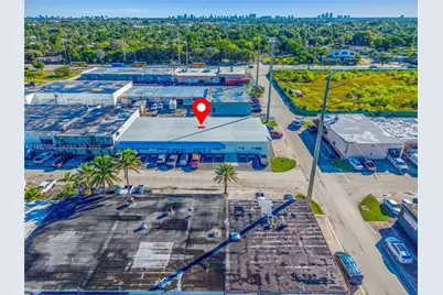 3560 NW 10th Ave, Oakland Park, FL 33309 - Photo 3