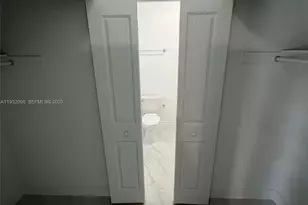 11982 SW 213th St, South Miami, FL 33177 - Photo 13