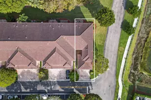 2467 SE 19th St, Homestead, FL 33035 - Photo 5