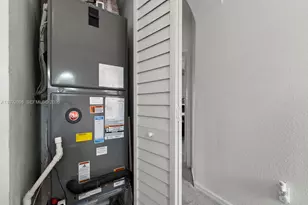 2467 SE 19th St, Homestead, FL 33035 - Photo 21