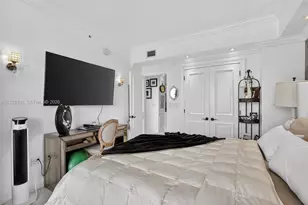 1000 Island Blvd, Aventura, FL 33160 - Photo 43