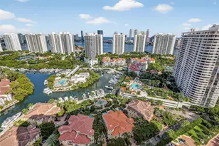 1000 Island Blvd, Aventura, FL 33160 - Photo 53