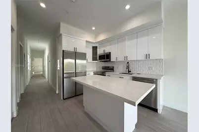 1786 SW 9th St #4, Miami, FL 33135 - Photo 1