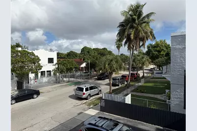 1786 SW 9th St #4, Miami, FL 33135 - Photo 9