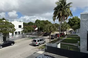 1786 SW 9th St, Miami, FL 33135 - Photo 9