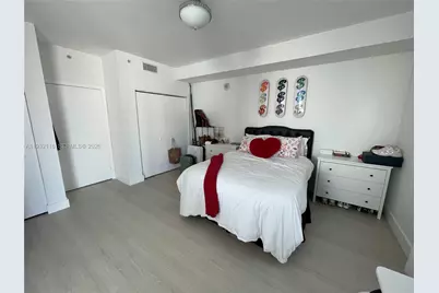 90 SW 3rd St #1205, Miami, FL 33130 - Photo 7