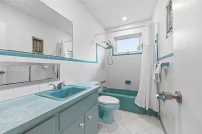 3497 NE 20th Ave, Oakland Park, FL 33306 - Photo 11