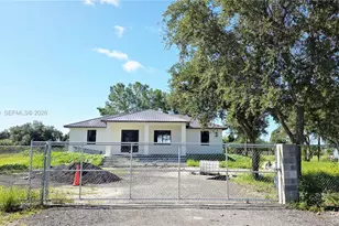 430 N Bald Cypress Ave, Clewiston, FL 33440 - Photo 5