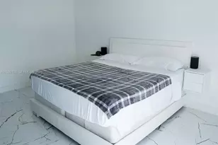 9670 Glacier Dr, Miramar, FL 33025 - Photo 9