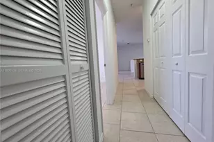 9070 Preston Pl, Tamarac, FL 33321 - Photo 9