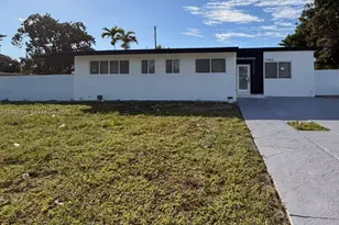 19800 NW Miami Ct, Miami Gardens, FL 33169 - Photo 21